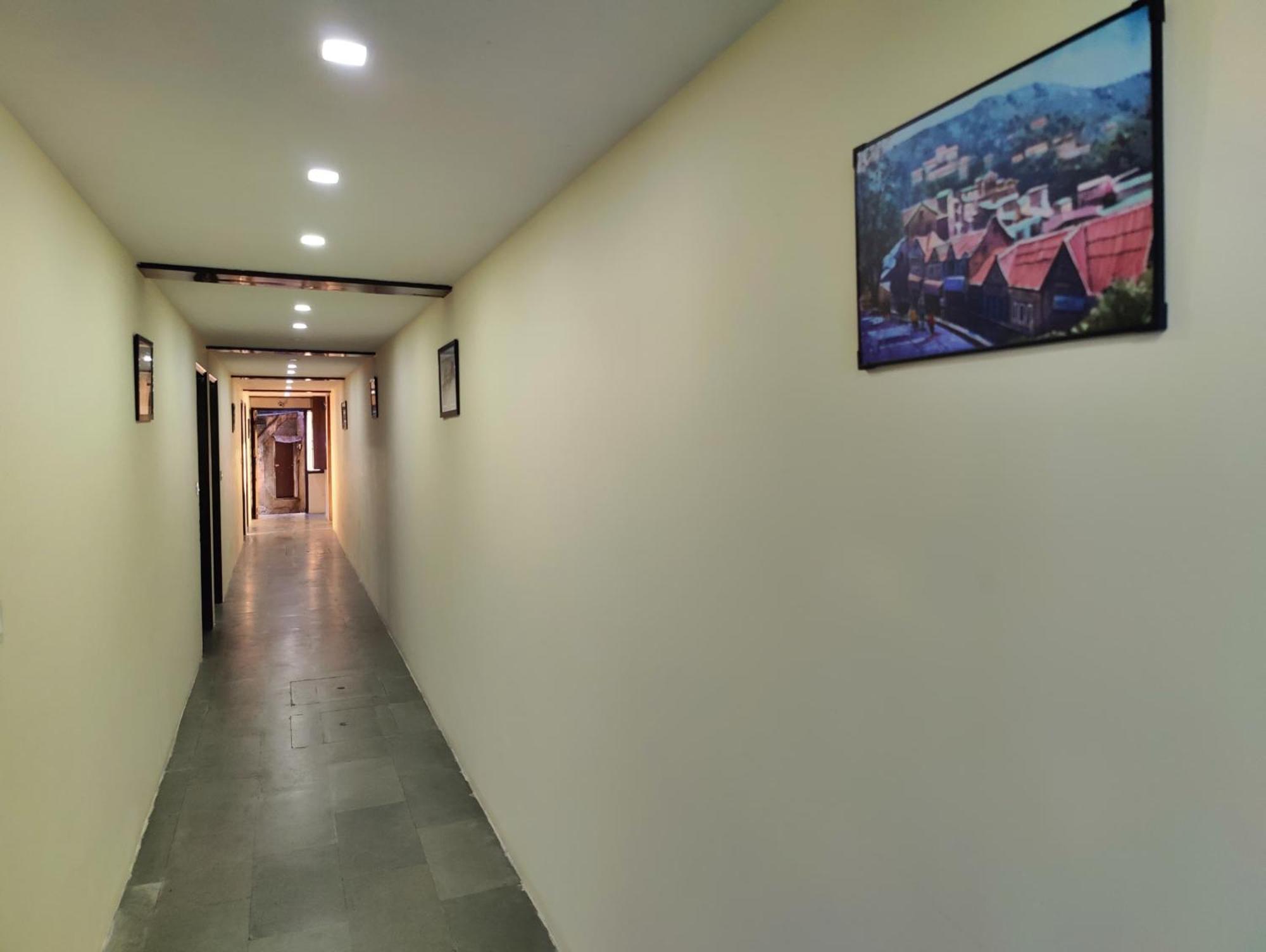 The Ashoka Inn 300Mts Walkable From Mall Road Шимла Екстериор снимка